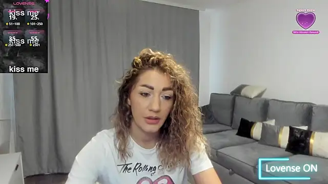 rossana doll online show from 02-22-26, 12:18