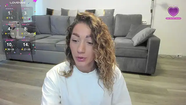 rossana doll online show from 06-15-26, 08:03