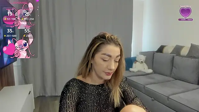 rossana doll online show from 04-13-26, 08:29