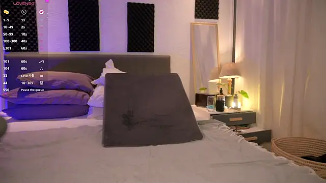 Amazon Fae online show from 05-08-26, 11:36