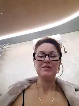 LanaOlbenst online show from 12-14-25, 06:57