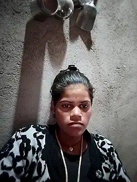 Snapshot of mamata_jo chatting on 12-21-25, 04:58 mamata jo online show from 12-21-25, 04:58