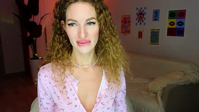 Anna  Herrera online show from 03-09-26, 02:15