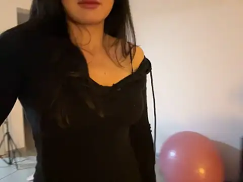 Snapshot of mitao_xx chatting on 04-19-26, 03:13 mitao xx online show from 04-19-26, 03:13