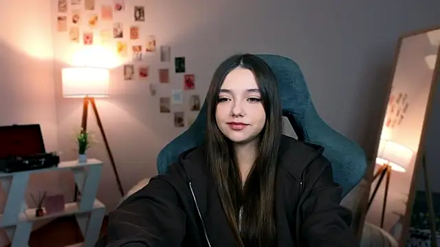 Vexorine online show from 02-20-26, 07:49