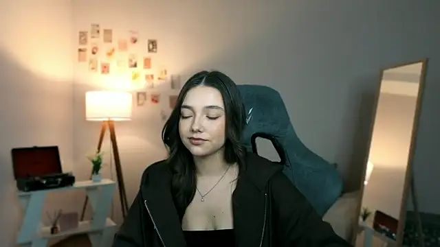 Vexorine online show from 04-11-26, 07:39