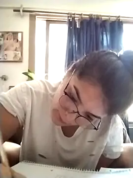 YouladyVidal online show from 11-24-25, 04:40