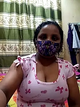 Snapshot of Angel_70_ chatting on 04-23-26, 04:19 Angel 70 online show from 04-23-26, 04:19