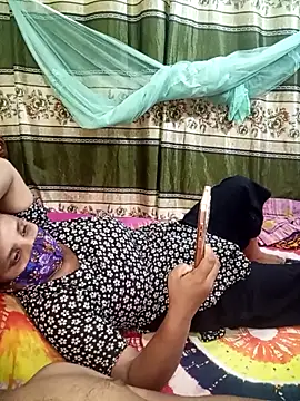 Angel 70  online show from 04-12-26, 03:26