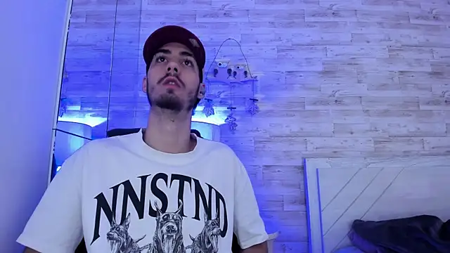 Emir Ozan  online show from 01-07-26, 11:37