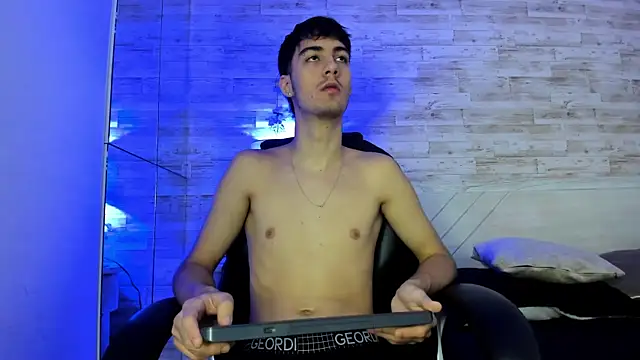 Emir Ozan  online show from 12-02-25, 11:34