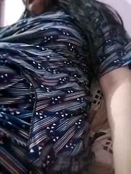 Priya Sharma04 online show from 04-13-26, 06:45