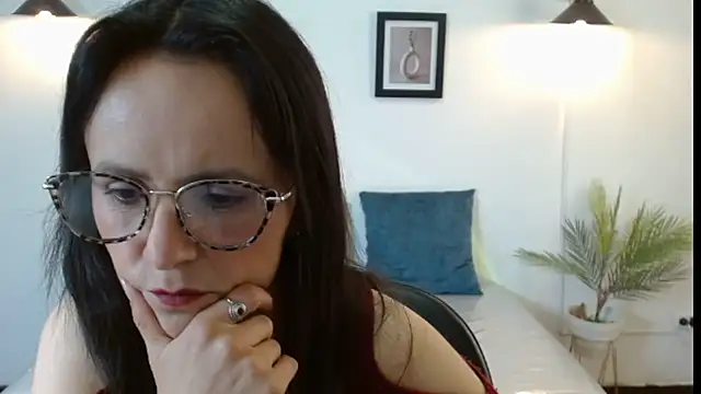 Juliana  lx online show from 12-05-25, 12:59