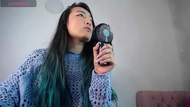 Snapshot of LunaAponte chatting on 02-07-26, 01:46 LunaAponte online show from 02-07-26, 01:46