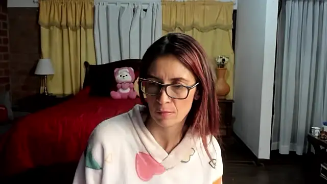 Charlotte-Willson online show from 02-18-26, 01:36