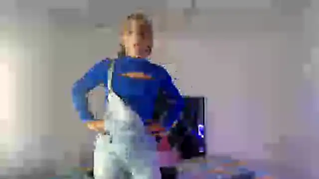 Venus2357 online show from 04-20-26, 09:45