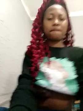 Snapshot of Sweethoneypot25 chatting on 02-01-26, 09:07 Sweethoneypot25 online show from 02-01-26, 09:07