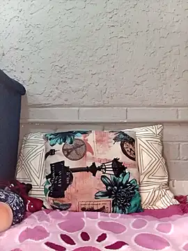 Sweethoneypot25 online show from 03-05-26, 09:28