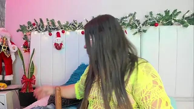 laurengarcia online show from 12-18-25, 09:58