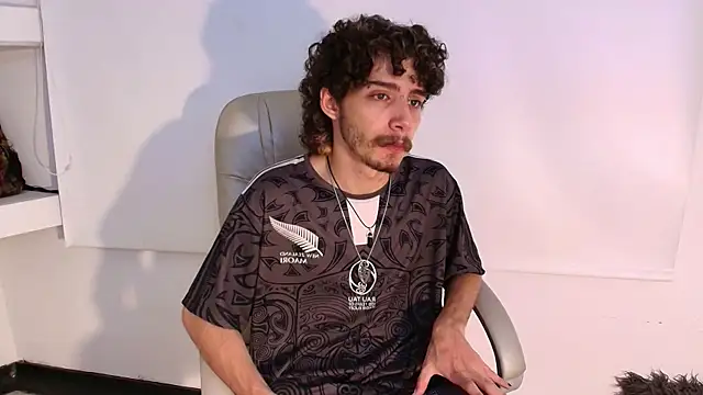 JojoBraando online show from 04-07-26, 12:12