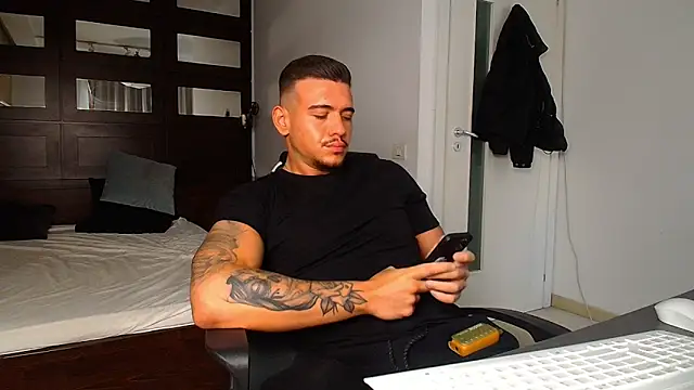 ElijahThorne online show from 02-27-26, 09:42