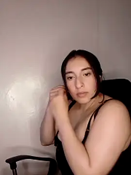 kira-stormm online show from 05-19-26, 10:06