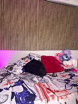 Hayley-Fox online show from 04-12-26, 12:58