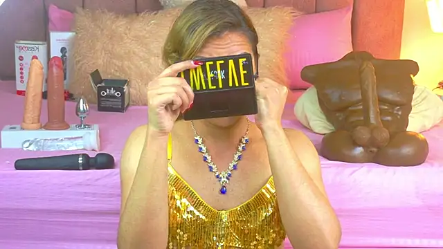 Lunitaa Diva online show from 07-15-26, 04:03