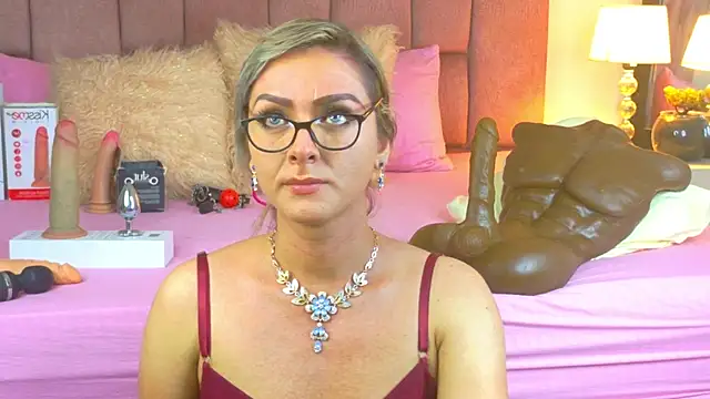 Lunitaa Diva online show from 06-03-26, 07:40