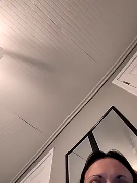 LexiLuxi online show from 03-23-26, 11:37