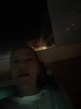 valeryfox   online show from 01-10-26, 11:55