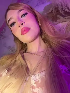 valeryfox   online show from 12-22-25, 12:22