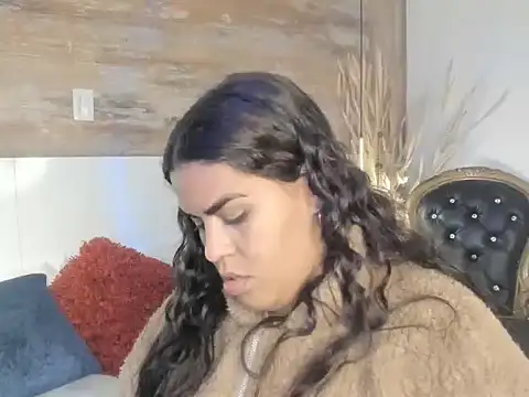 lathiffa online show from 12-20-25, 06:38