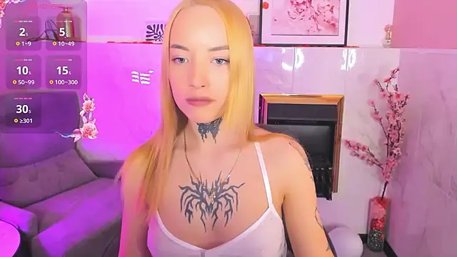 Snapshot of MarquiseMuse chatting on 02-20-26, 06:10 MarquiseMuse online show from 02-20-26, 06:10