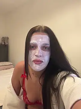 Kerysmae online show from 11-30-25, 03:35