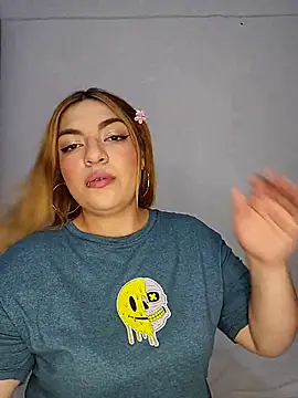 Snapshot of mila_curvy chatting on 11-27-25, 04:57 mila curvy online show from 11-27-25, 04:57