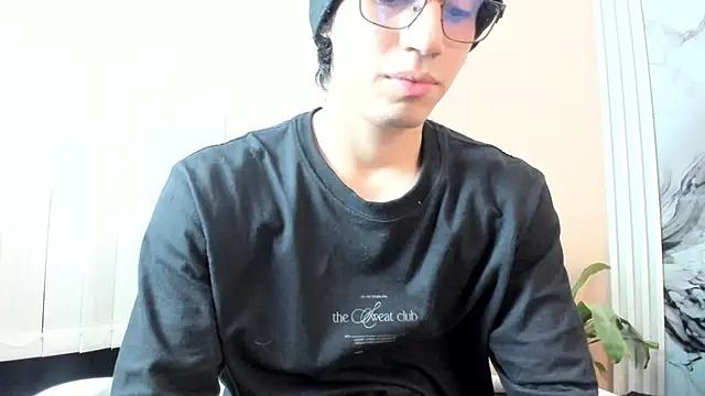 eren jeager online show from 02-19-26, 01:57