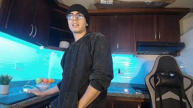 eren jeager online show from 01-11-26, 03:24