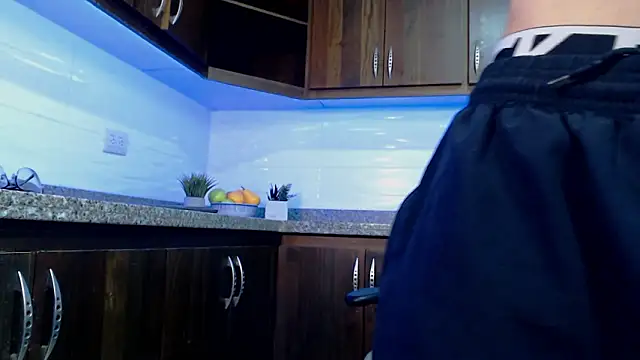 eren jeager online show from 03-09-26, 02:15