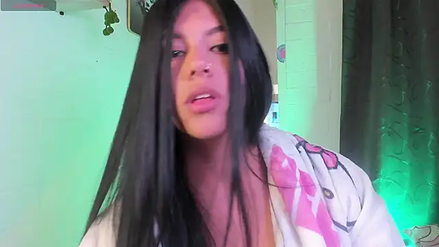 Snapshot of Cristal_dark chatting on 02-25-26, 11:48 Cristal dark online show from 02-25-26, 11:48