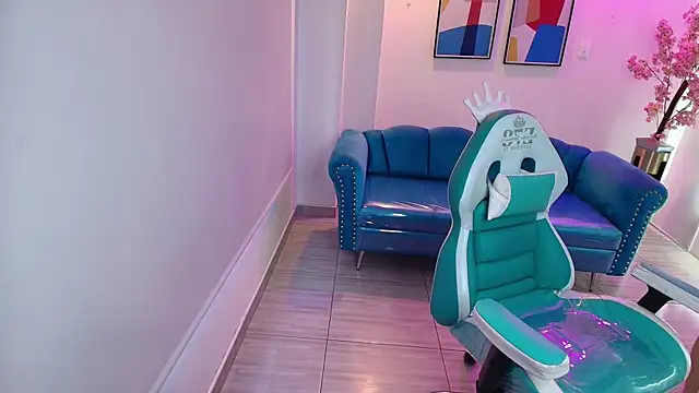 Emily andrews online show from 01-11-26, 11:39