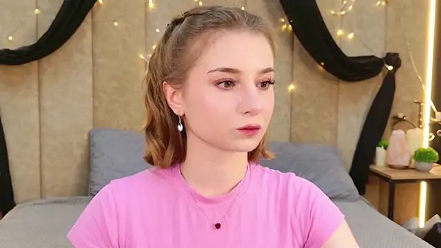 Janice Corona online show from 04-23-26, 03:35