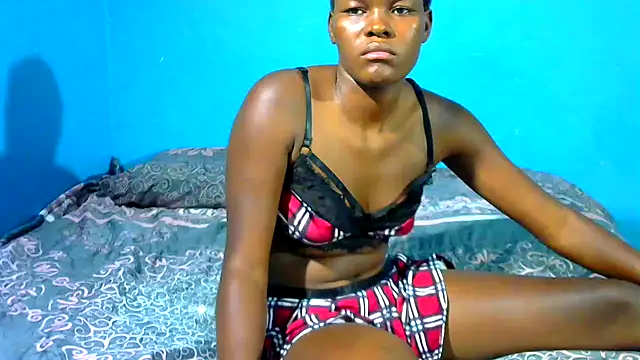 VirginPrincess06 online show from 12-18-25, 09:03