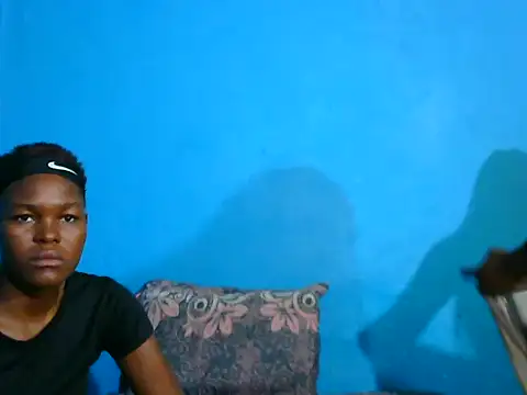 VirginPrincess06 online show from 12-14-25, 09:59