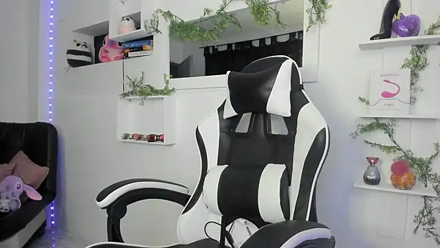 Ariel Laurentt online show from 02-09-26, 04:10