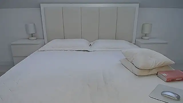 Milena29 online show from 03-16-26, 05:37