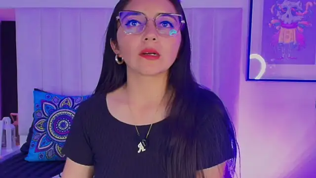 Mara Wolf01 online show from 12-19-25, 08:11