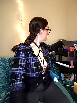 LaylaLucis online show from 02-05-26, 11:22