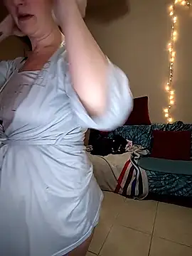 LaylaLucis online show from 02-06-26, 09:44