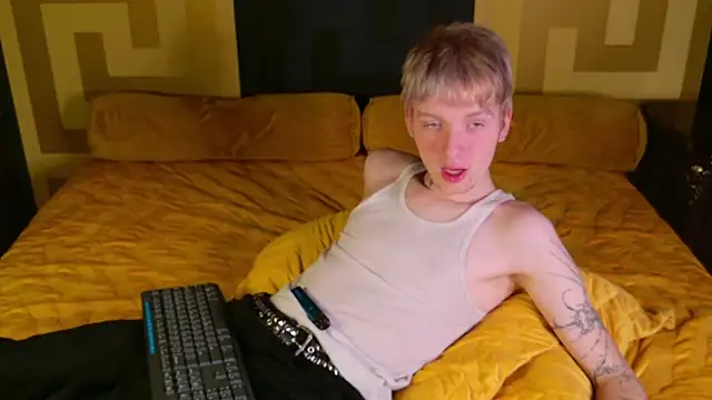 TRAVIS CLAS online show from 11-30-25, 03:18